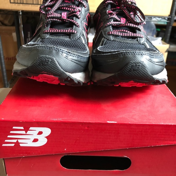 🖤💕Like New! New Balance      Shoes💕🖤 - Picture 9 of 11